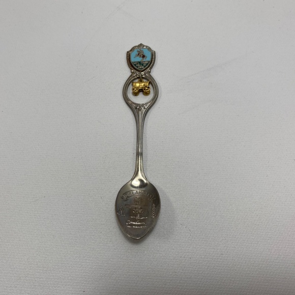 Set of Two Oklahoma State Souvenir Spoons Cowboy Hall of Fame Wagon Tulsa Pewter - Picture 3 of 12